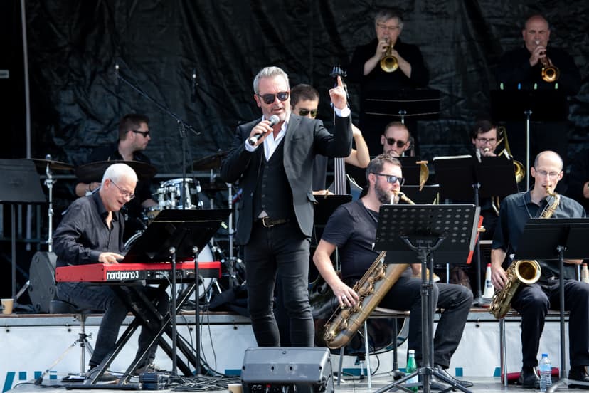 Arnaud Ledauphin avec big band